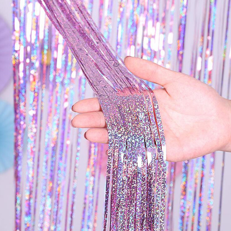 Home Bargains - 2M Glitter Pink Metallic Foil Tinsel
