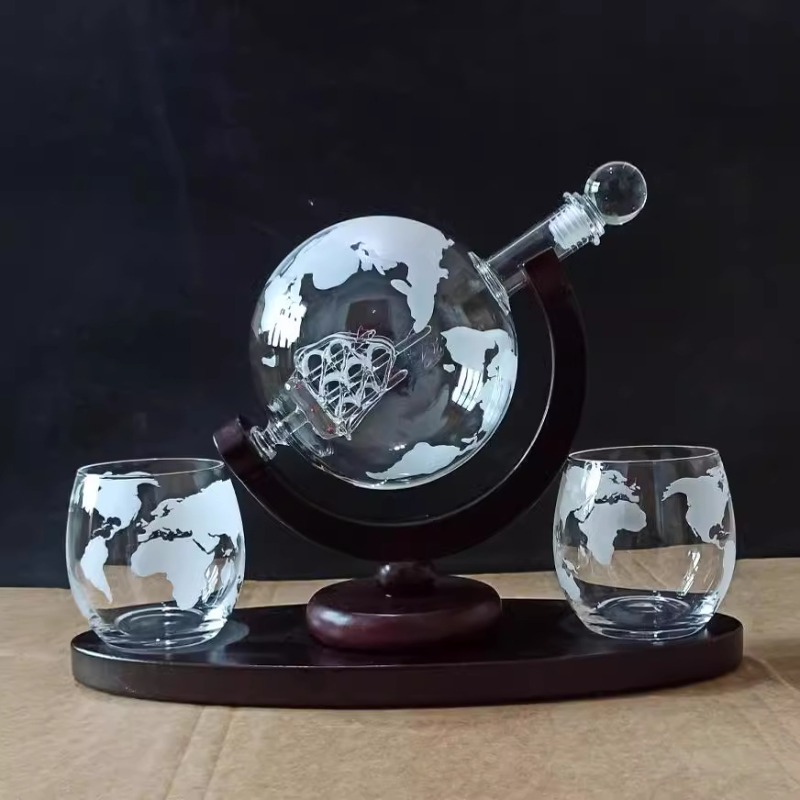 Creative Globe Decanter Set wi - Decanter Globe Set recension och pris