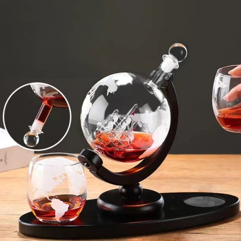 Globe Shaped Whiskey Decanter  - Decanter Globe Set recension och pris