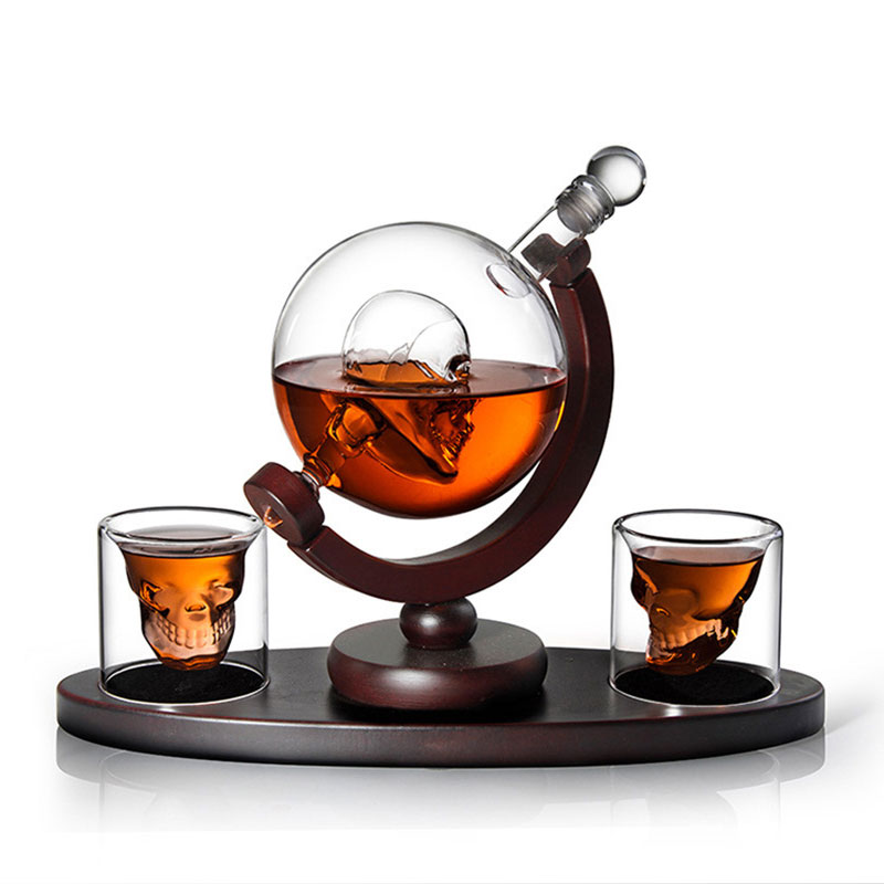 Skull Globe Whiskey Decanter S - Decanter Globe Set recension och pris