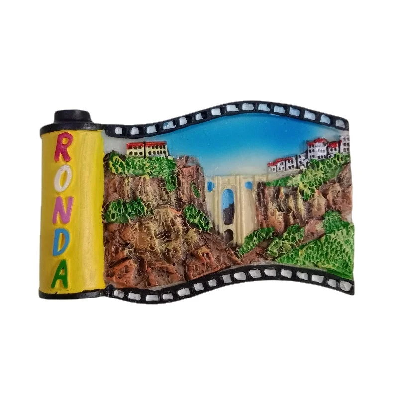 Spain Fridge Magnets Travellin - Home Barcelona recension och pris